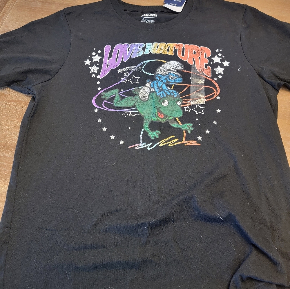NWT Smurf shirt.